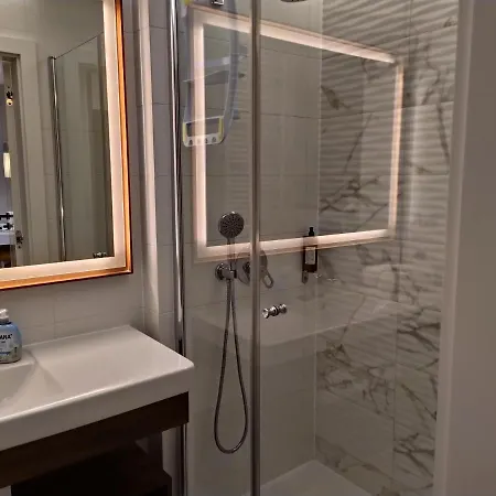 דירה Bel Mare Patio And Garden C106