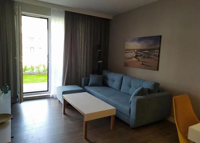 アパート Bel Mare Patio And Garden C106 ミエンジズドロイェ